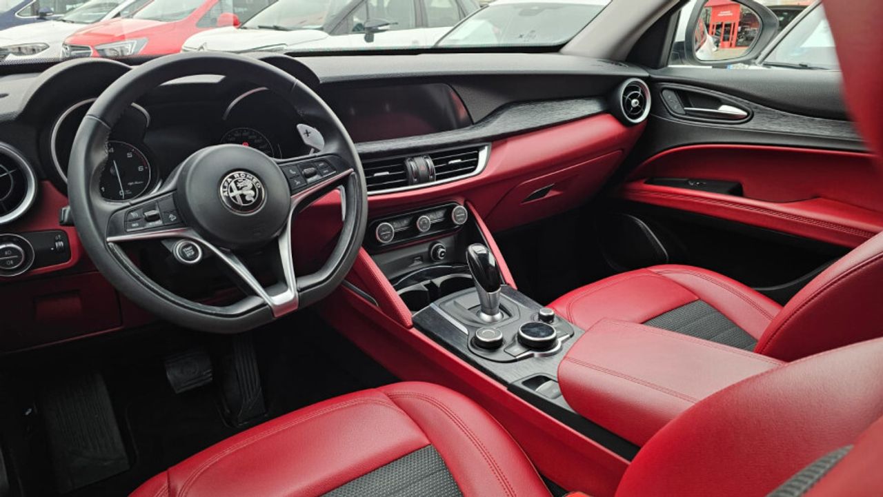 Alfa Romeo Stelvio 2.2 Diesel 154kW 210CV Executive Q4 - foto 14