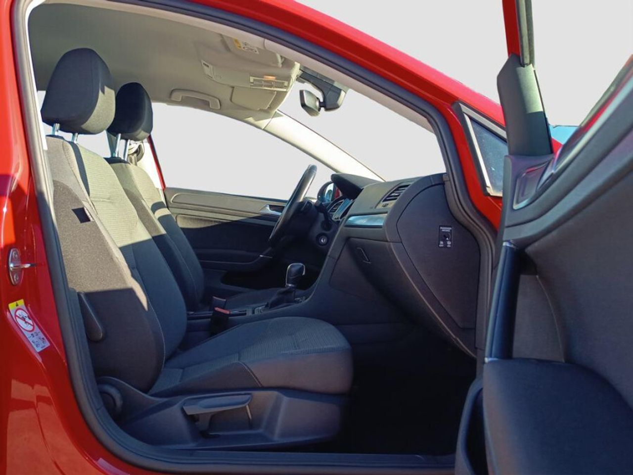 Volkswagen Golf Advance 1.4 TSI 92kW 125CV DSG - foto 6