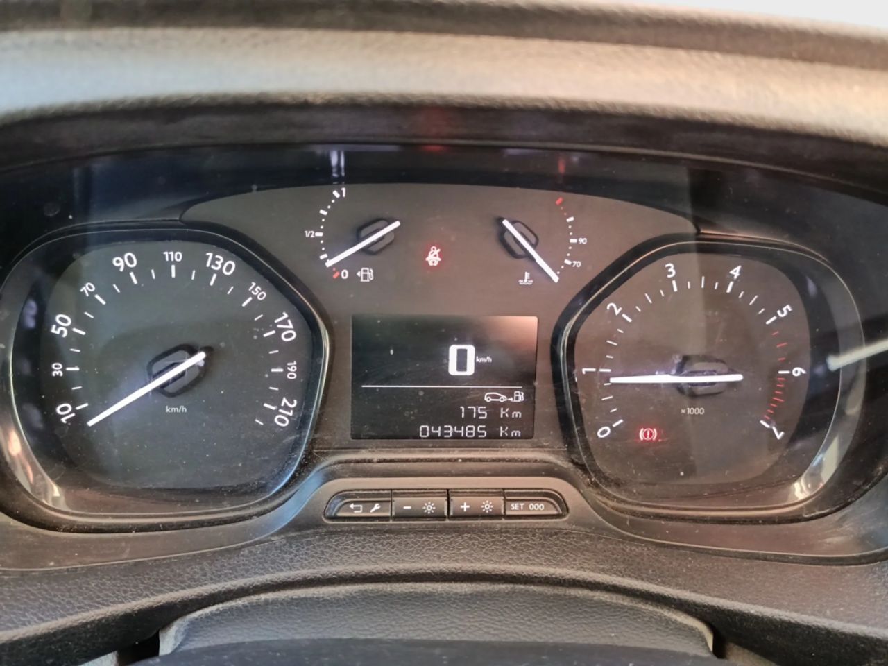 bg