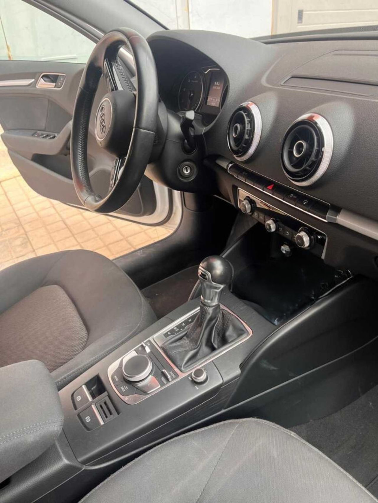 Audi A3 Sportback 1.6 TDI clean 110 S tro S line - foto 4
