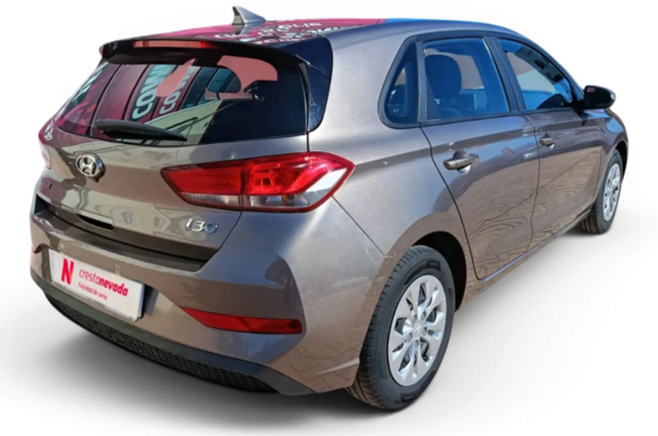 Hyundai i30 1.5 DPI Essence - foto 4