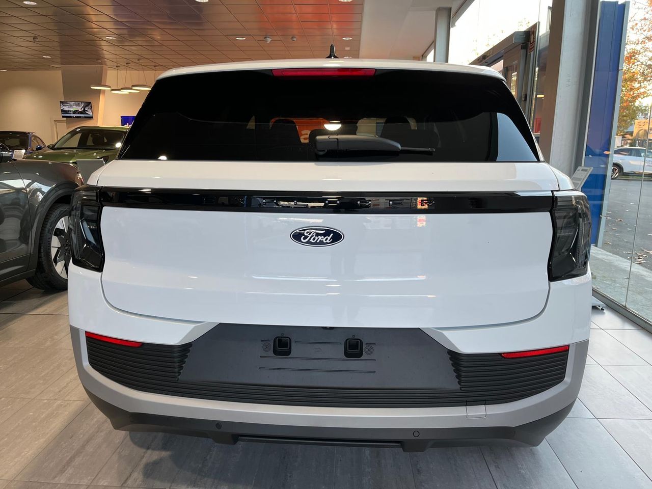 ford explorer eléctrico 2025 / foto grande (3)