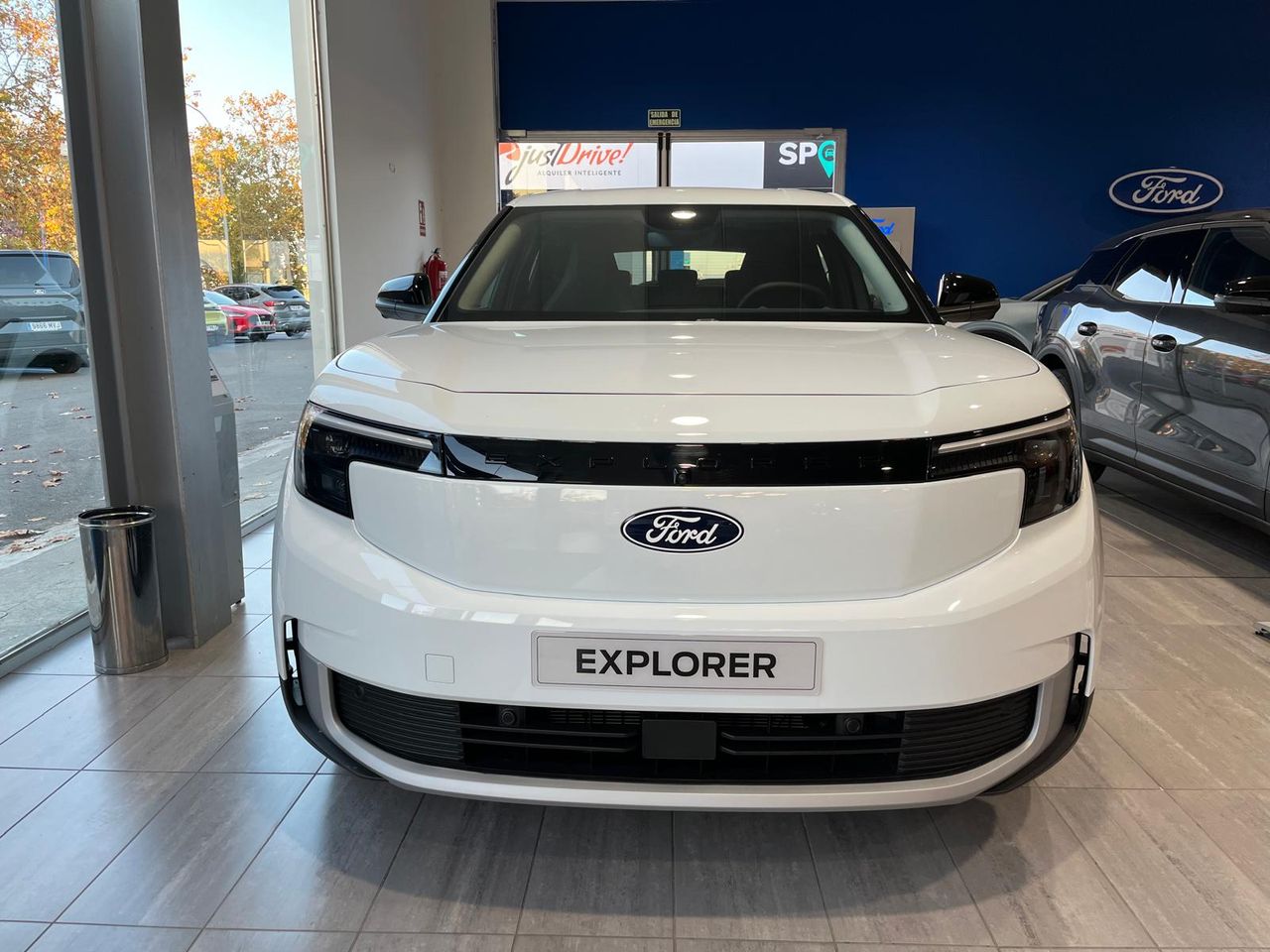 ford explorer eléctrico 2025 / foto grande (2)