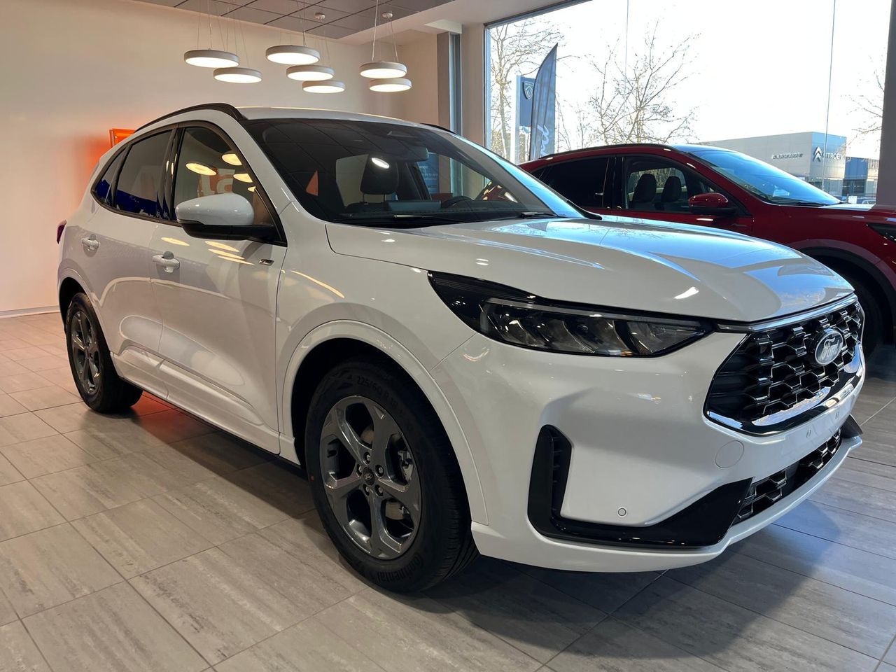 ford kuga 2025 / foto grande (3)