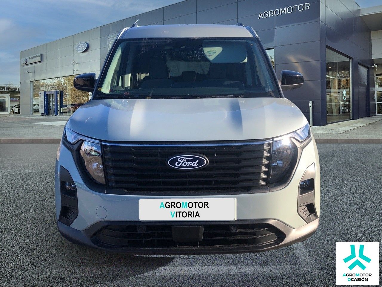 ford tourneo courier 2025 / foto grande (2)