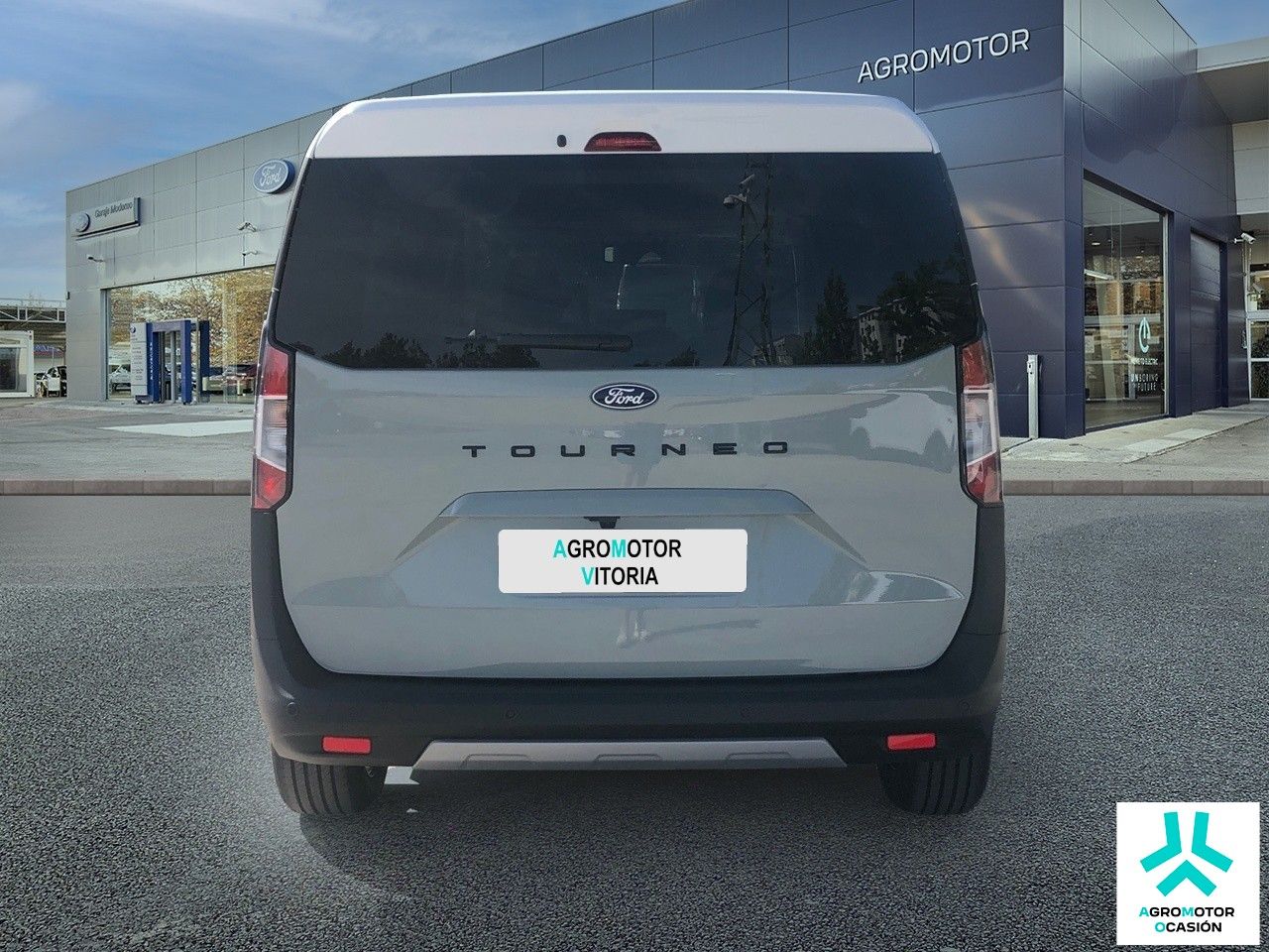 ford tourneo courier 2025 / foto grande (3)