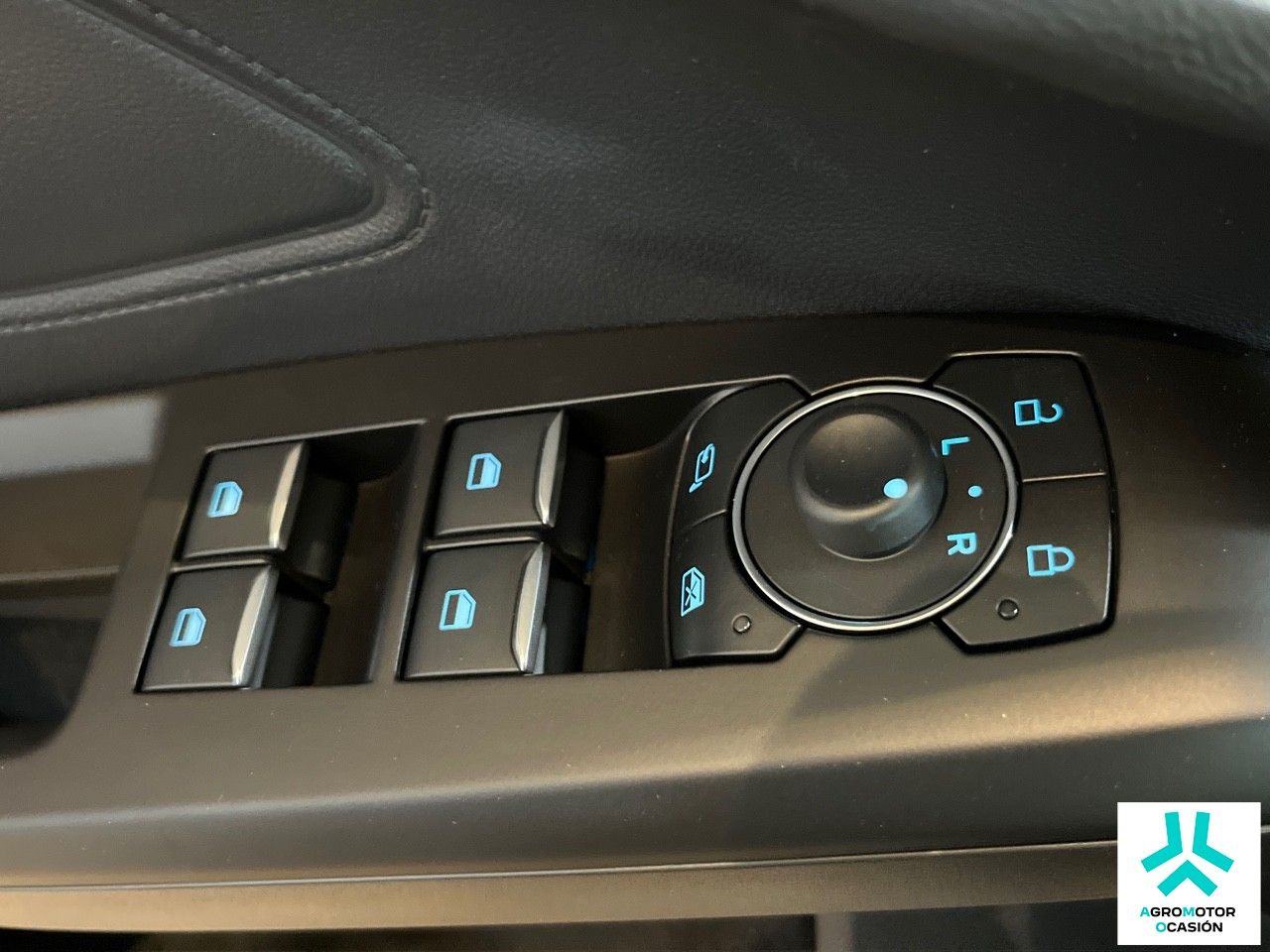 Ford Focus ST-Line 1.0T EcoBoost mHEV 92kW (125CV) - foto 18