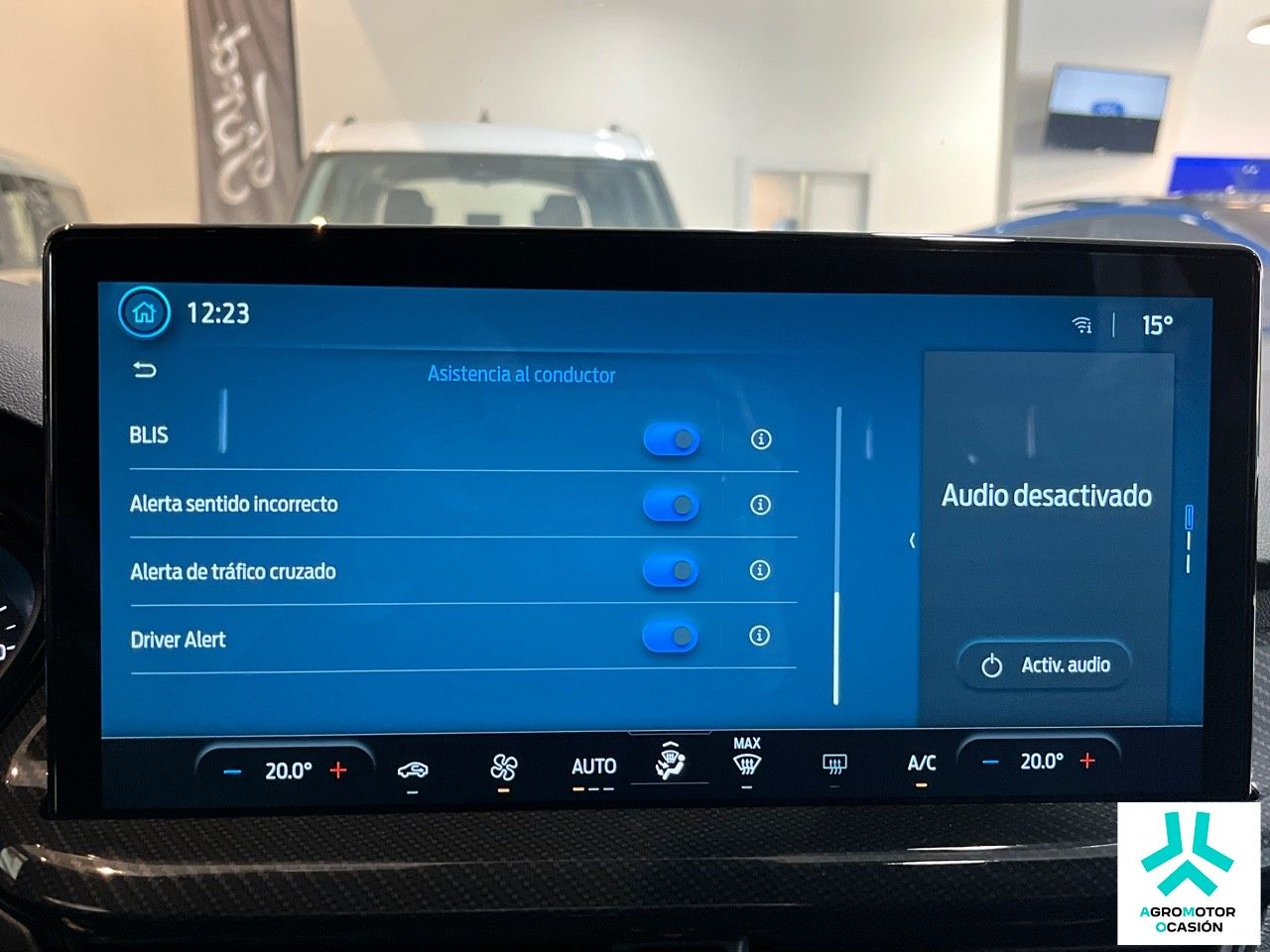 Ford Focus ST-Line 1.0T EcoBoost mHEV 92kW (125CV) - foto 34