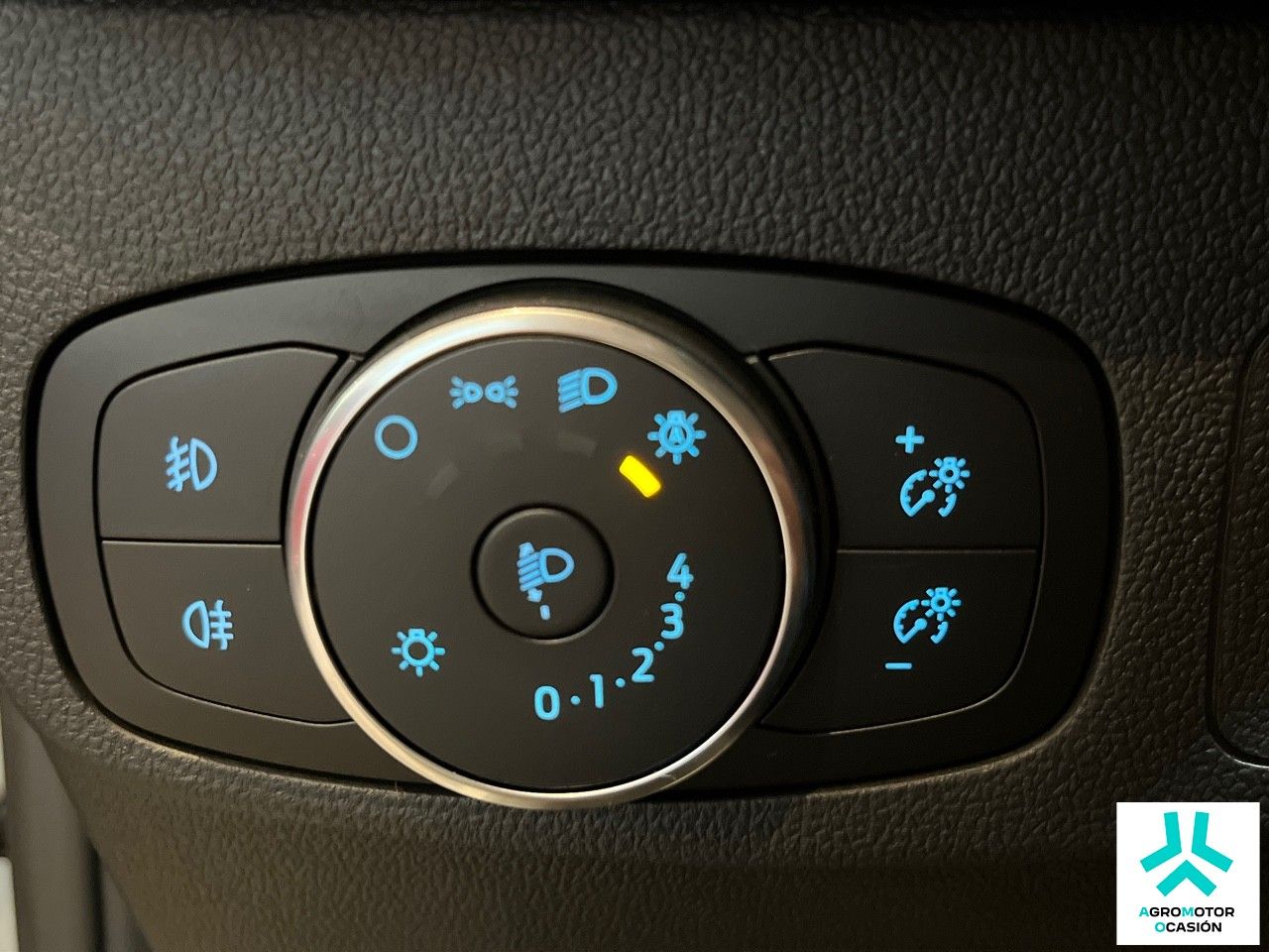 Ford Focus ST-Line 1.0T EcoBoost mHEV 92kW (125CV) - foto 19