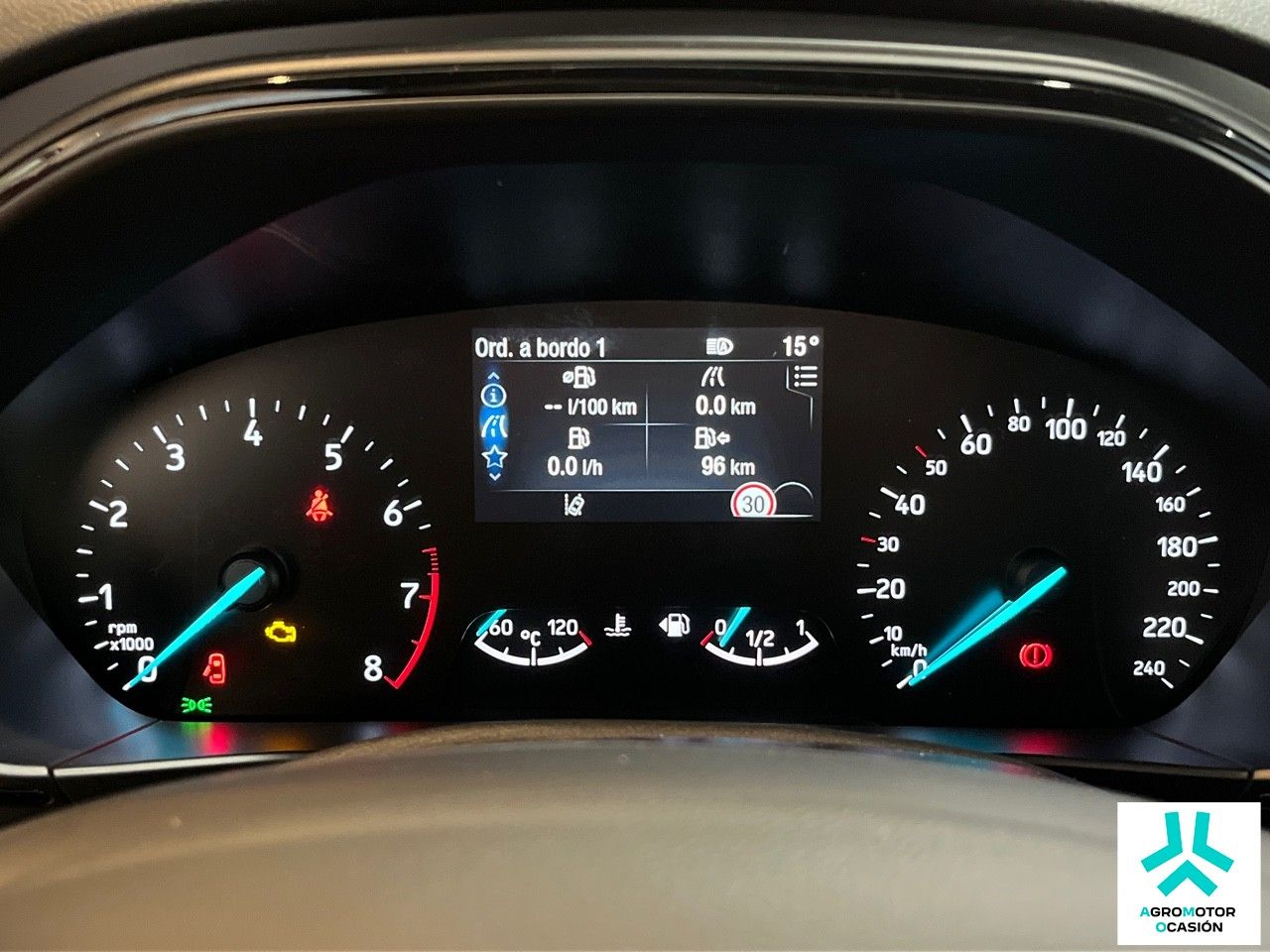 Ford Focus ST-Line 1.0T EcoBoost mHEV 92kW (125CV) - foto 26