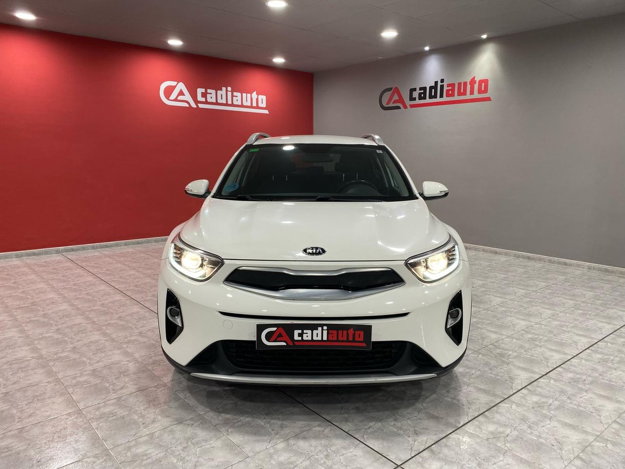 kia stonic 2019 / foto grande (2)