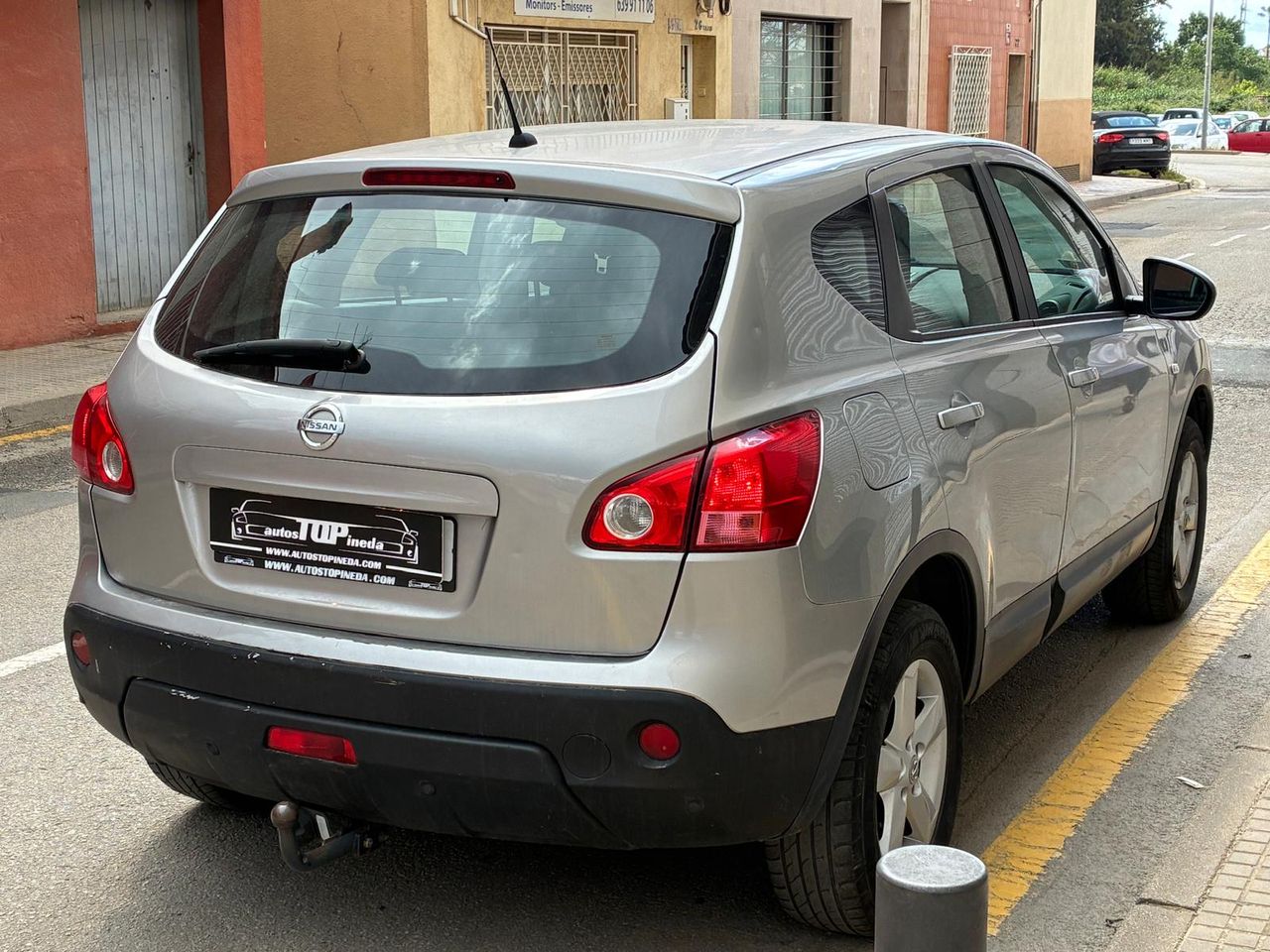 bg