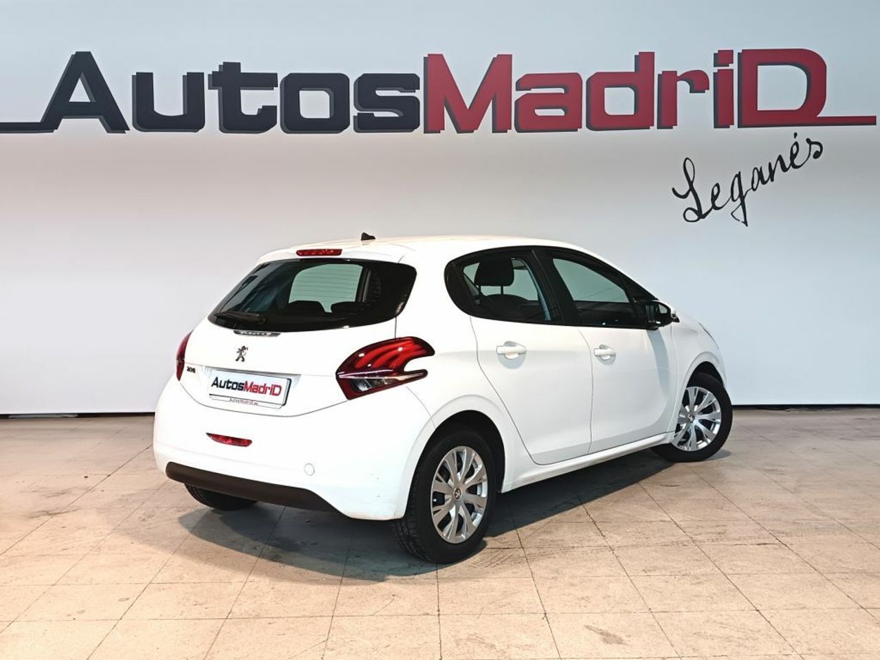 peugeot 208 2019 / foto grande (3)