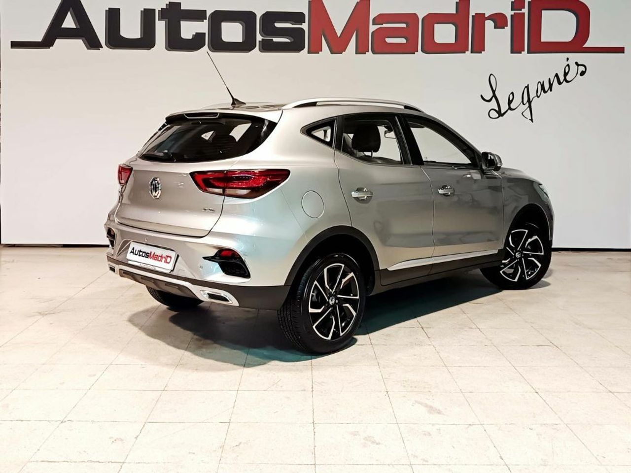 mg zs 2024 / foto grande (3)