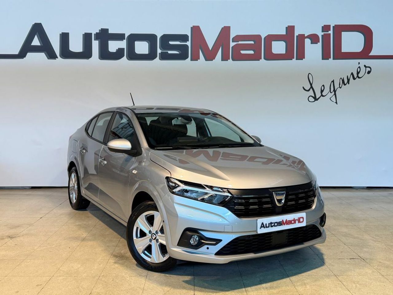 Dacia logan  de segunda mano - dacia logan 2022 /