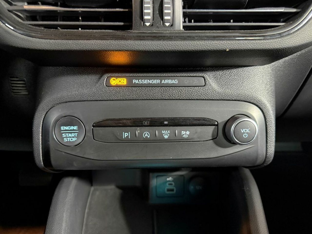 Ford Focus 1.0 Ecoboost MHEV 92kW ST-Line Auto - foto 27