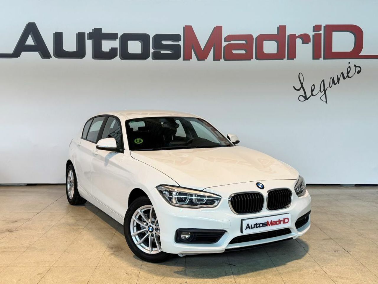 bmw serie 1 2019 /