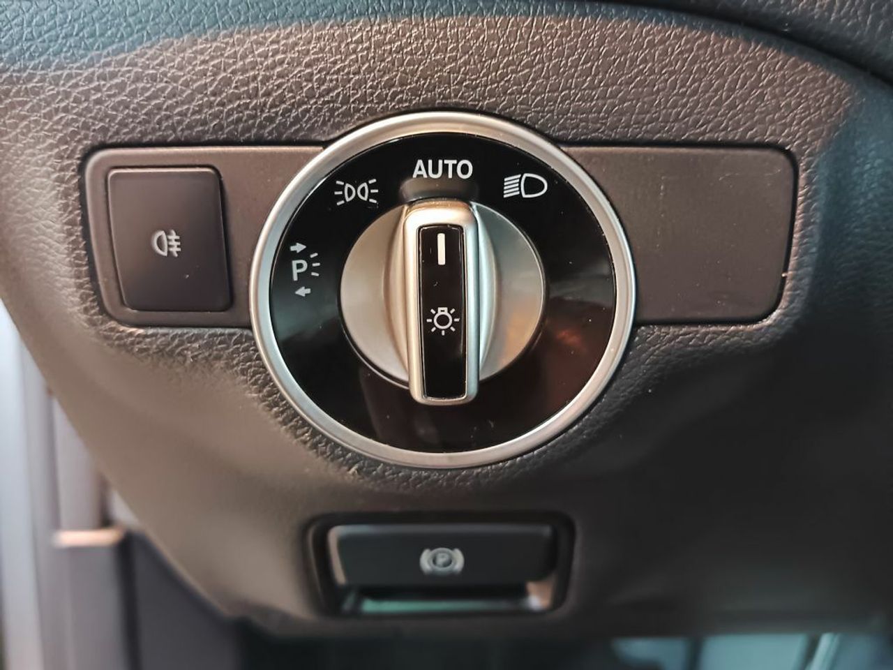 Mercedes CLA CLA 200 - foto 17