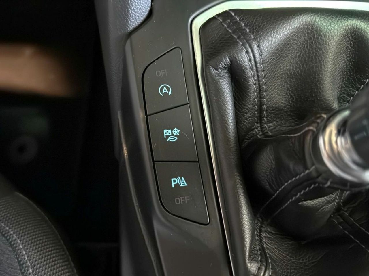 Ford Focus 1.0 Ecoboost MHEV 114kW Active SB - foto 25