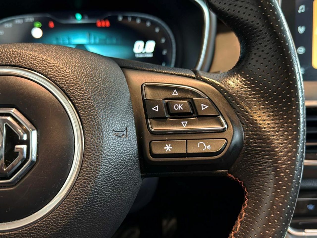 MG HS 1.5 Turbo GDI Luxury DCT - foto 19