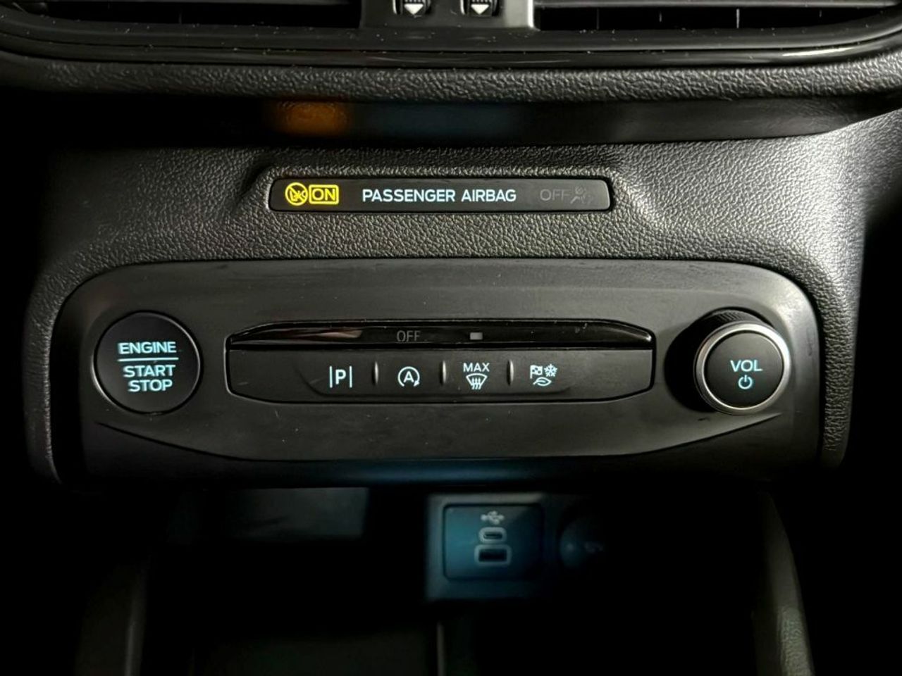 Ford Focus 1.0 Ecoboost MHEV 92kW ST-Line Auto - foto 22