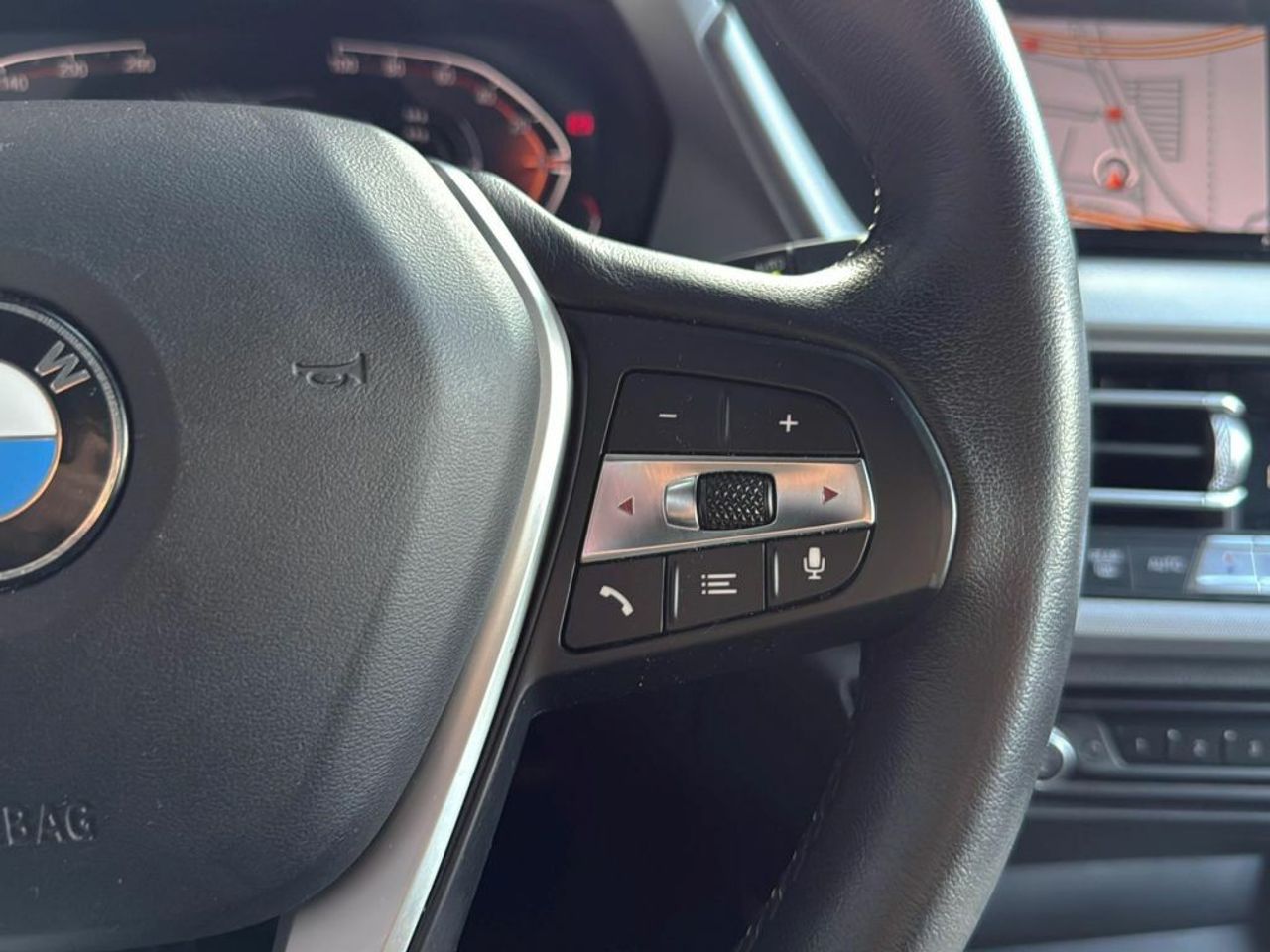 BMW Serie 1 118d Business Auto. - foto 21