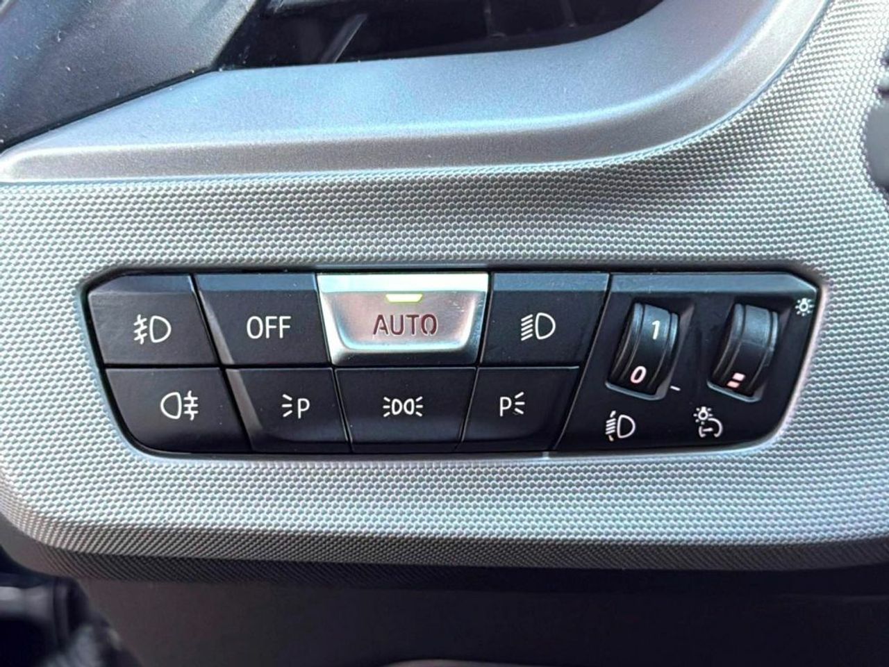 BMW Serie 1 118d Business Auto. - foto 15