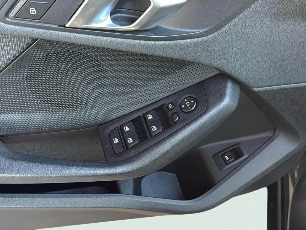 BMW Serie 1 118d Business Auto. - foto 14