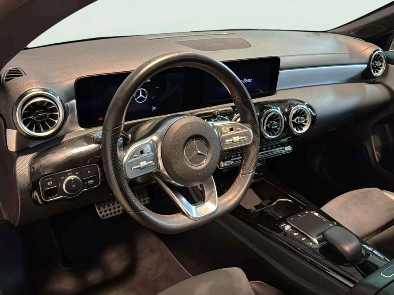 Mercedes CLA CLA 200 D DCT Shooting Brake - foto 12