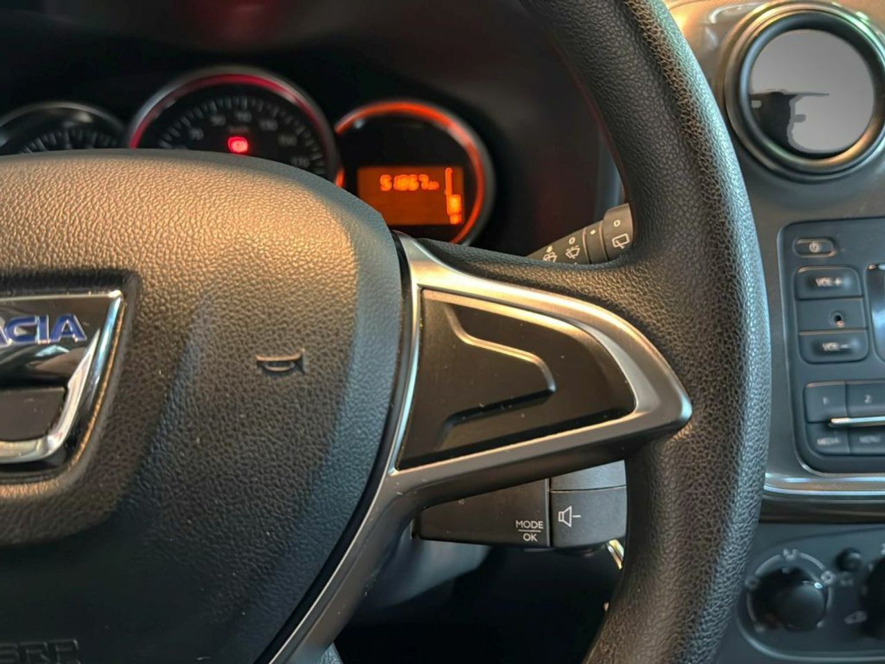 Dacia Sandero Stepway Comfort TCE 66kW (90CV) - 18 - foto 18