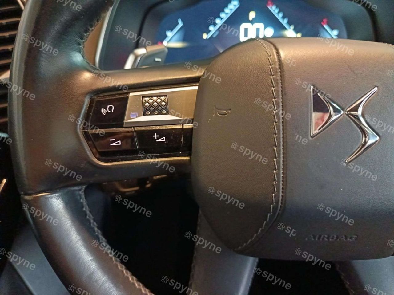 DS DS 7 PureTech 165kW (225CV) Auto. GRAND CHIC - foto 17