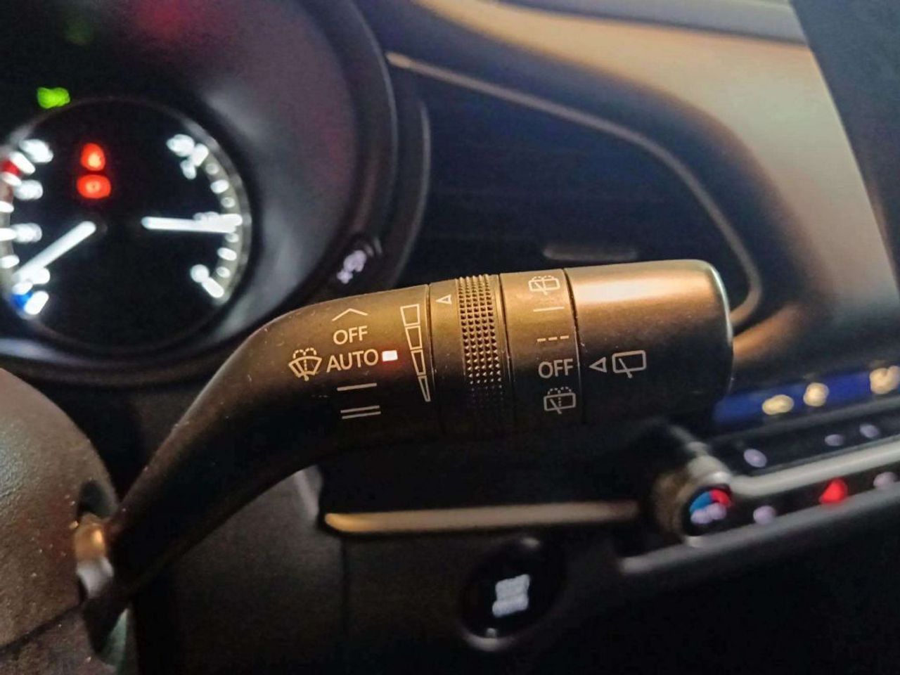 Mazda CX-30 SKYACTIV-X 2.0 132 kW AT Zenith - foto 17