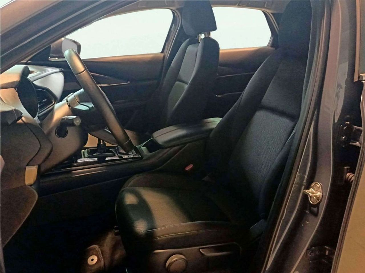 Mazda CX-30 SKYACTIV-X 2.0 132 kW AT Zenith - foto 12