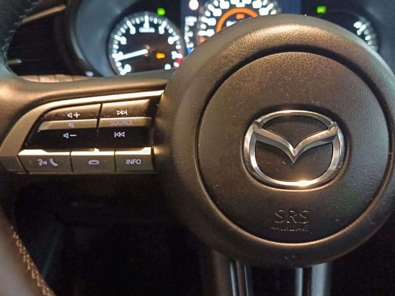 Mazda CX-30 SKYACTIV-X 2.0 132 kW AT Zenith - foto 18