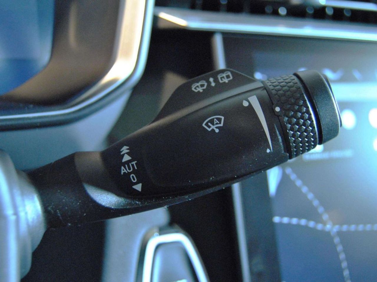 Lynk & Co 01 1.5T PHEV - foto 18