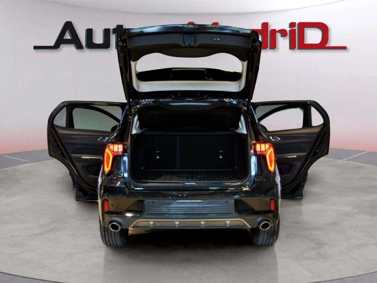 Lynk & Co 01 1.5T PHEV - foto 5