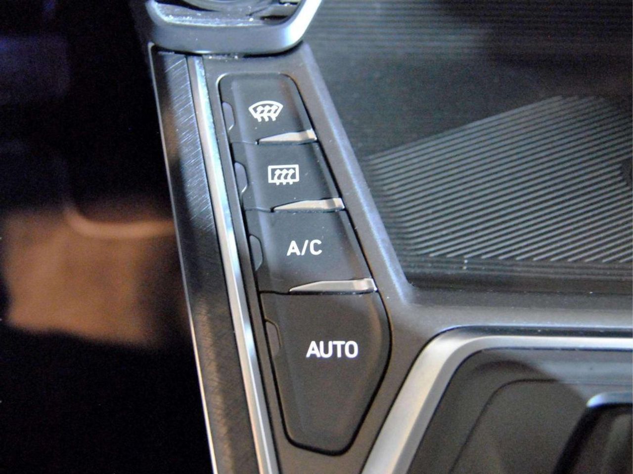 Lynk & Co 01 1.5T PHEV - foto 26