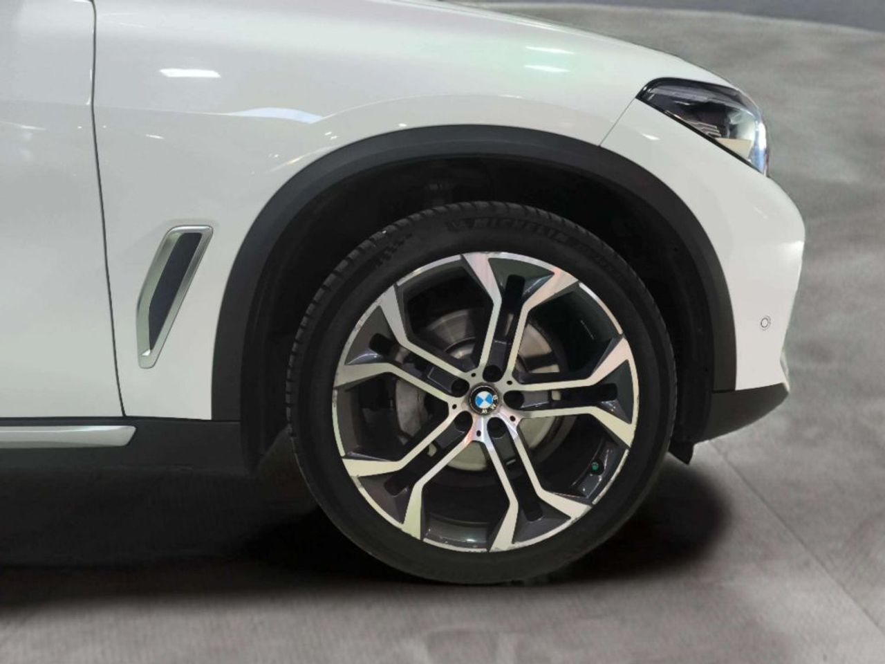 BMW X5 xDrive30d - foto 11