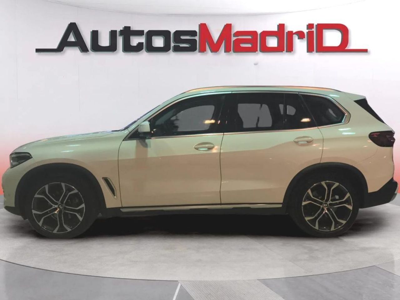 BMW X5 xDrive30d - foto 4