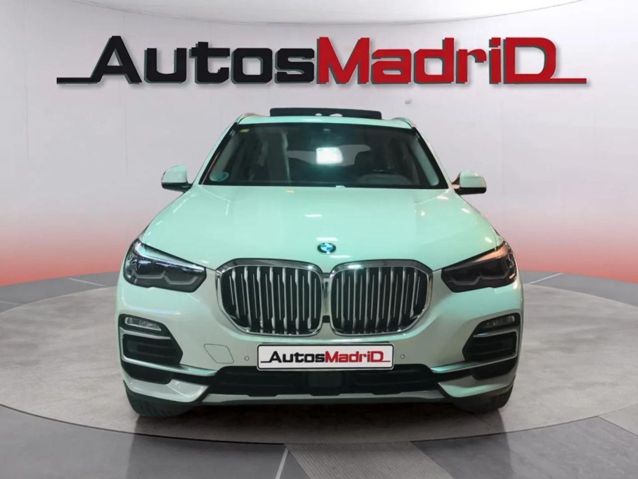 BMW X5 xDrive30d - foto 2