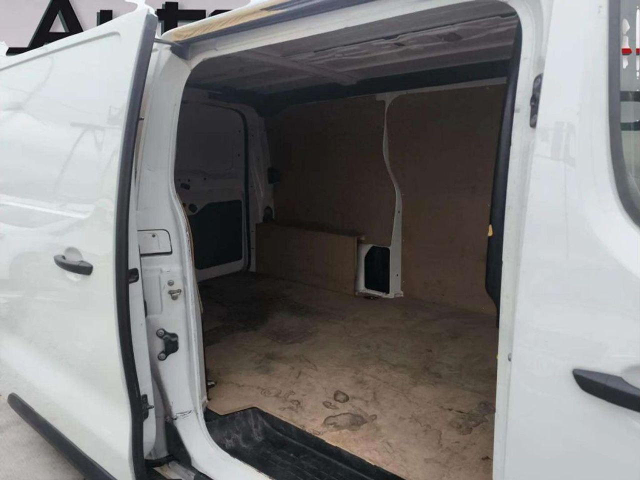 Citroën Jumpy Talla M BlueHDi 100 S&S 6v Control - foto 13