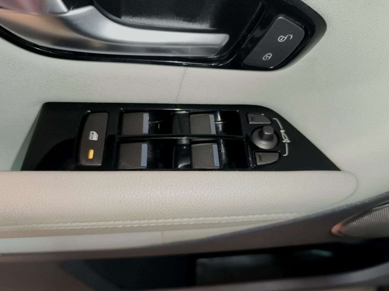 Land-Rover Range Rover Evoque 2.0L TD4 132kW (180CV) 4x4 HSE - foto 14