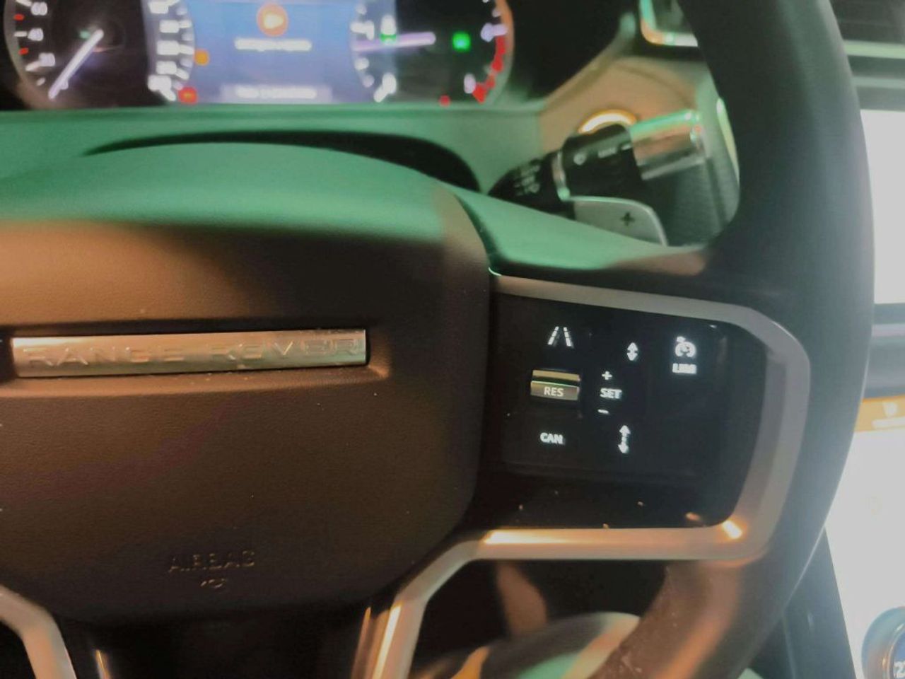 Land-Rover Range Rover Velar 2.0D I4 150kW (204CV) S 4WD Aut - foto 21