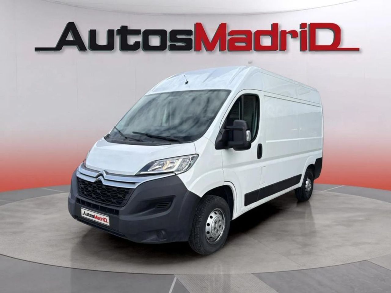 Citroën Jumper BlueHDi 96KW (130CV) Furgón 35L2H2 - foto 3