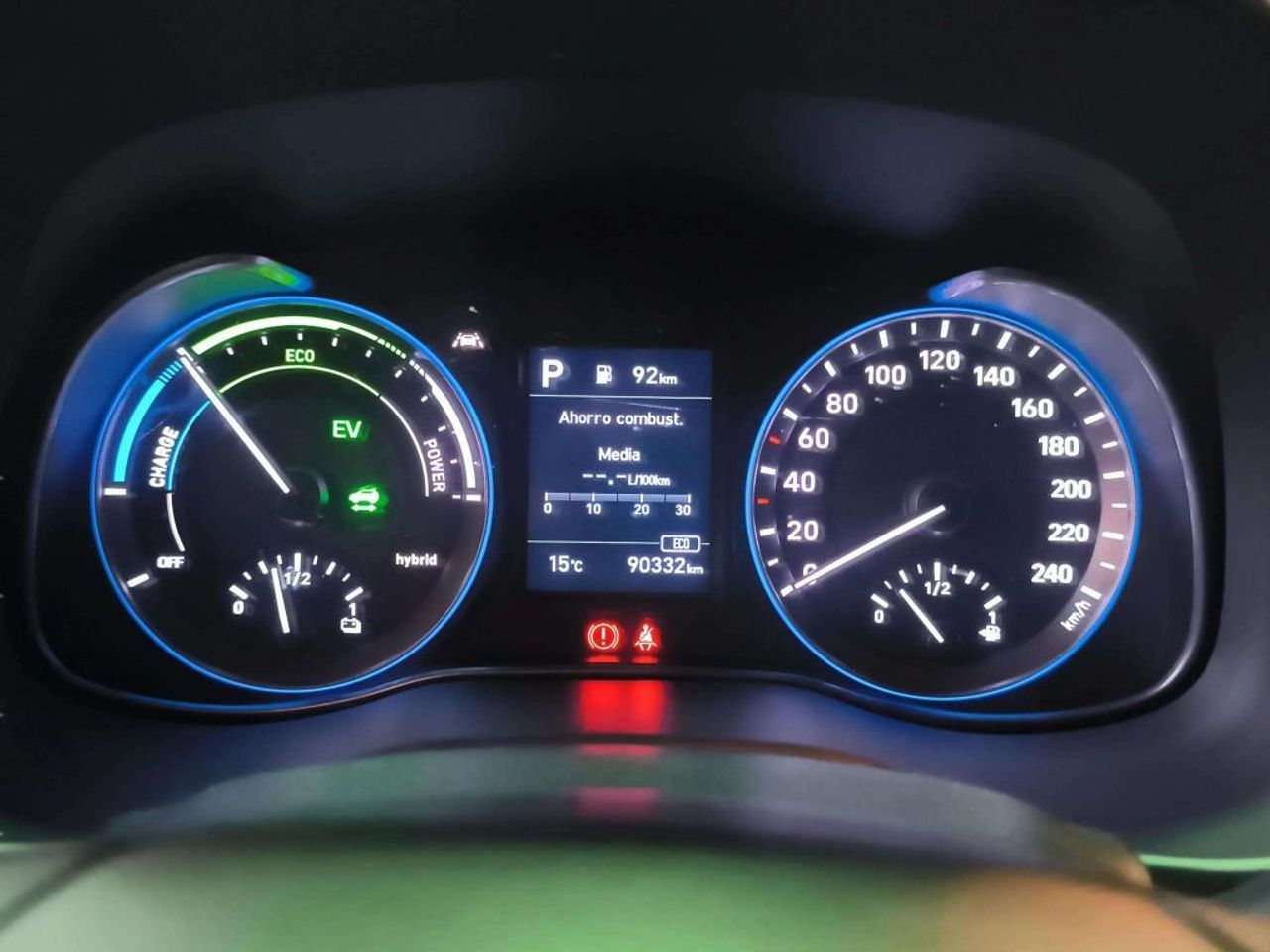 Hyundai Kona 1.6 GDI HEV Tecno Red DCT - foto 21