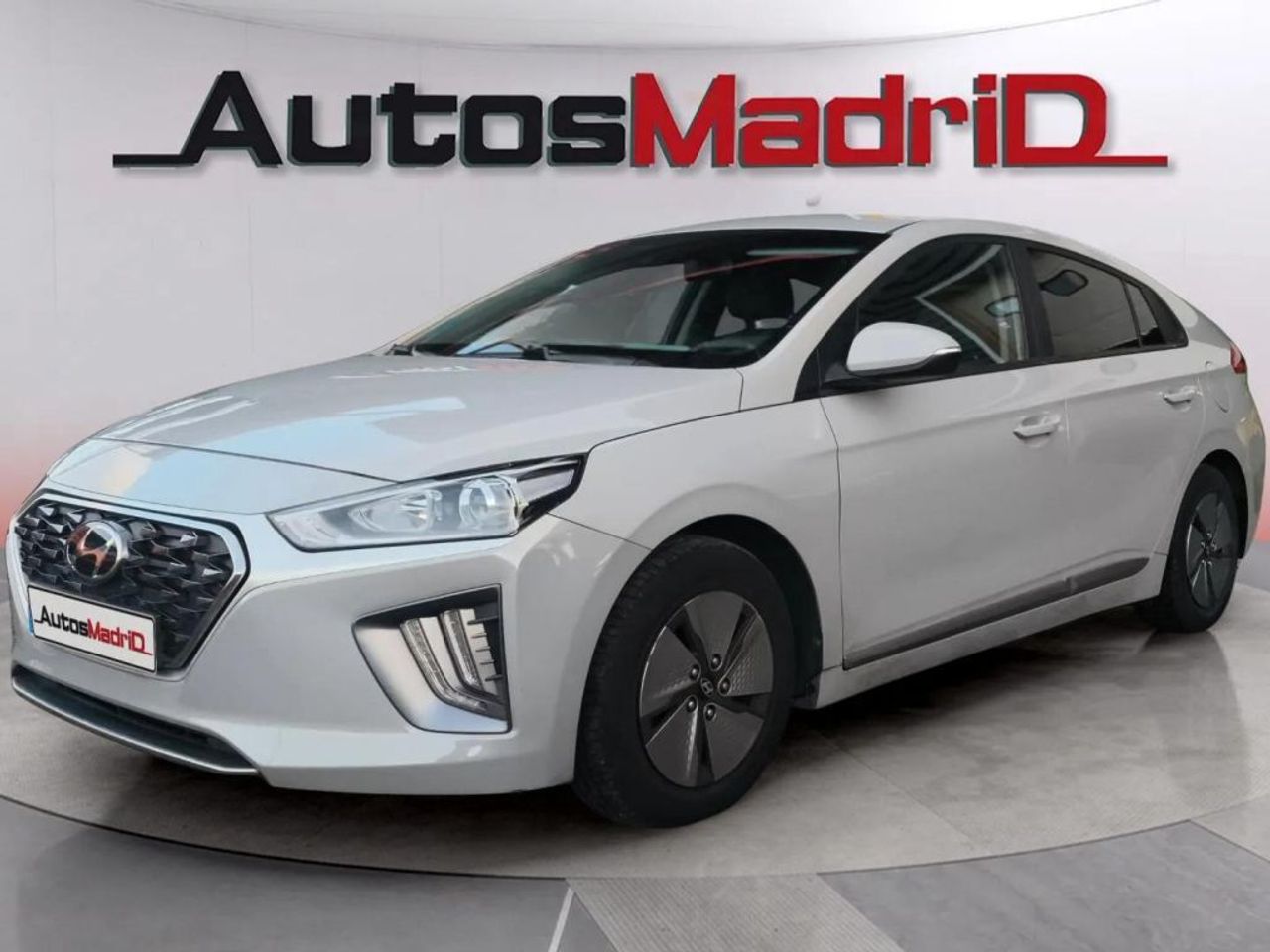 Hyundai IONIQ 1.6 GDI HEV Klass DCT - foto 3
