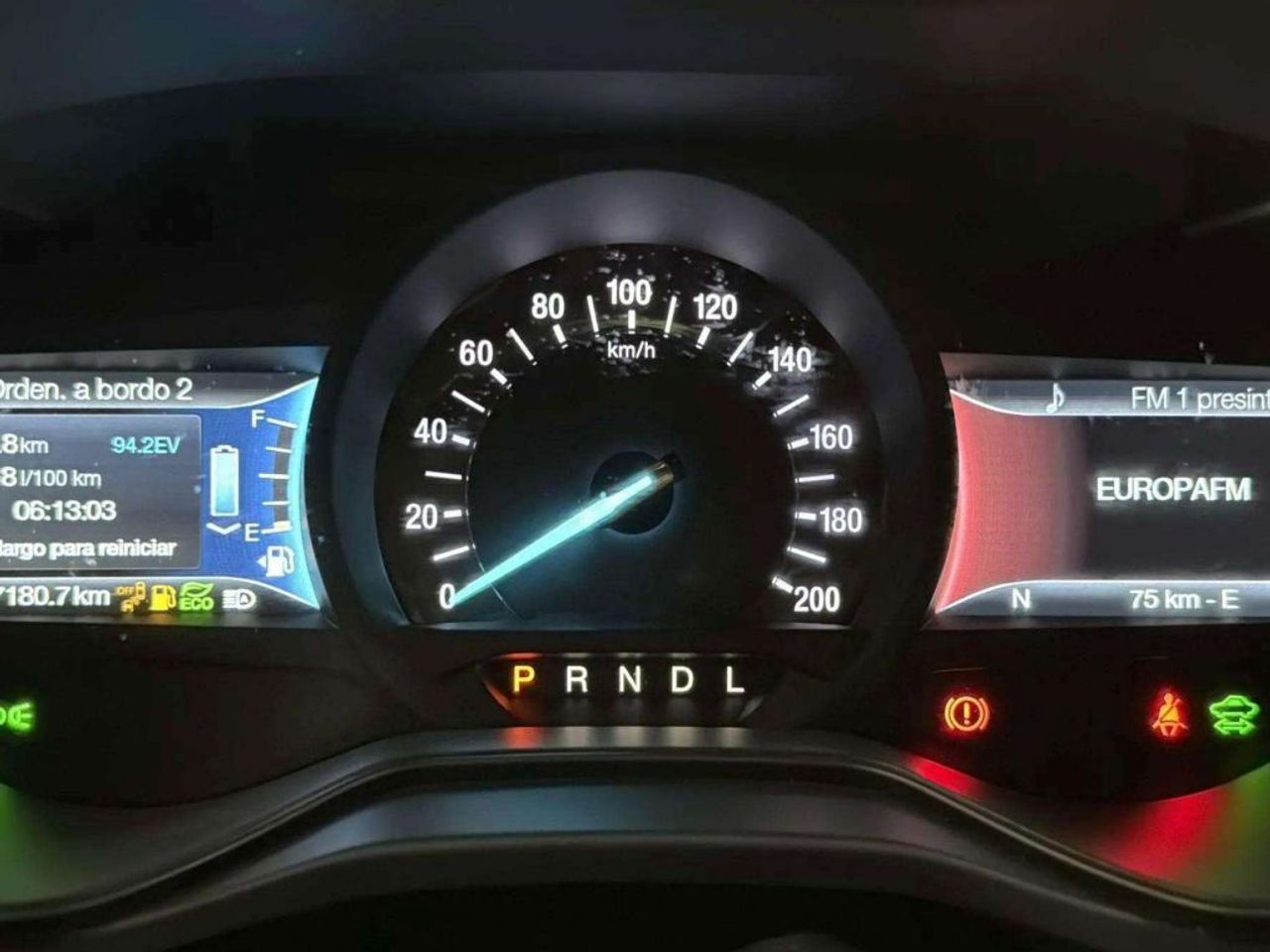 Ford Mondeo 2.0 Híbrido 137kW (187CV) Titanium HEV - foto 21