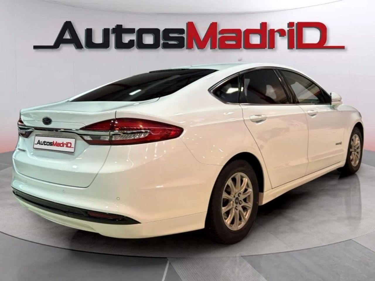 Ford Mondeo 2.0 Híbrido 137kW (187CV) Titanium HEV - foto 8