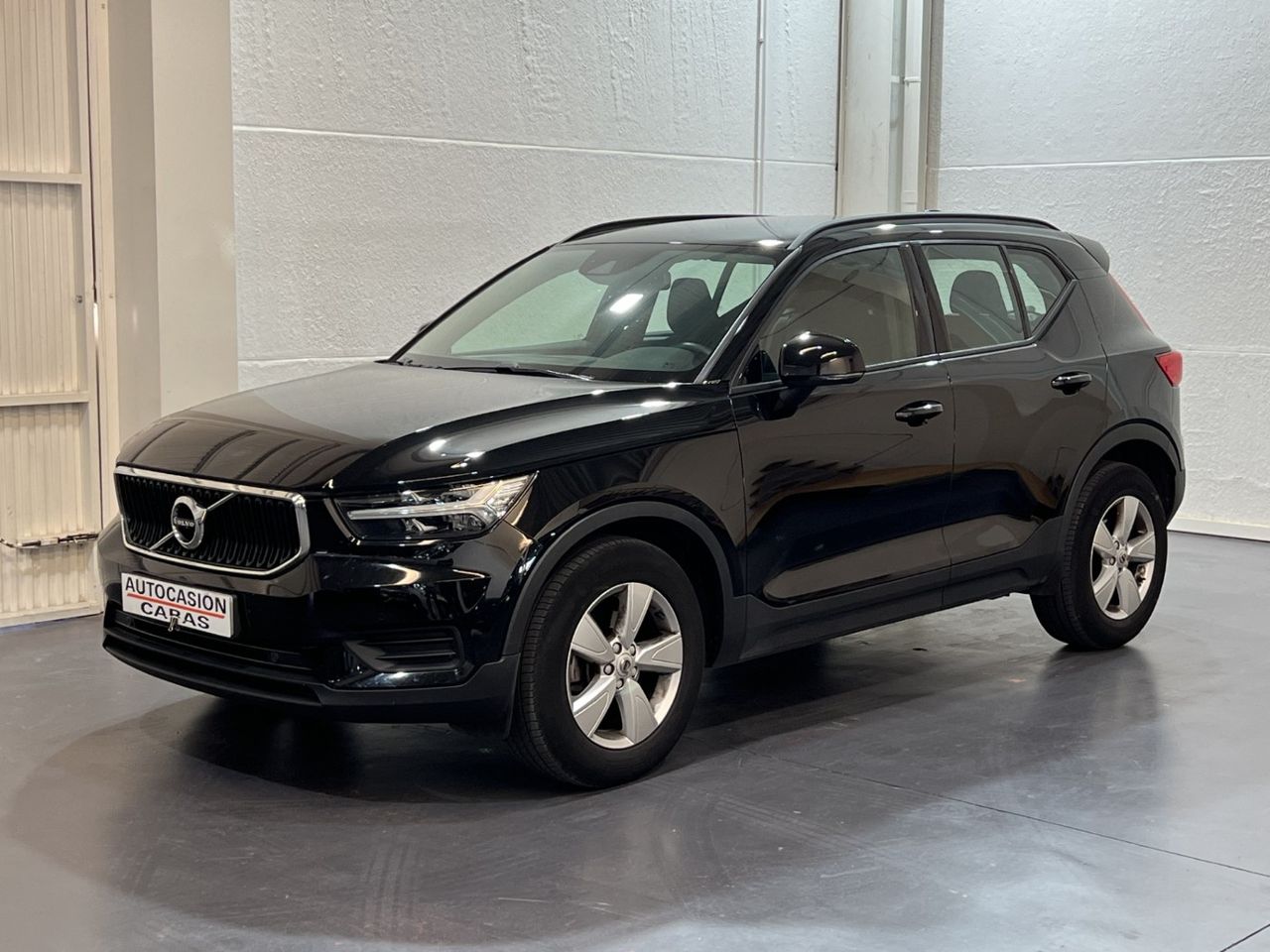 volvo xc40 2020 /