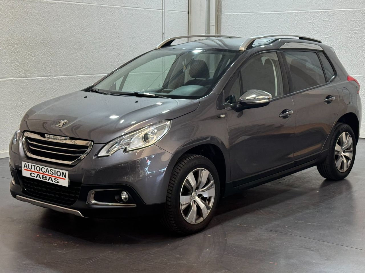 peugeot 2008 2016 /